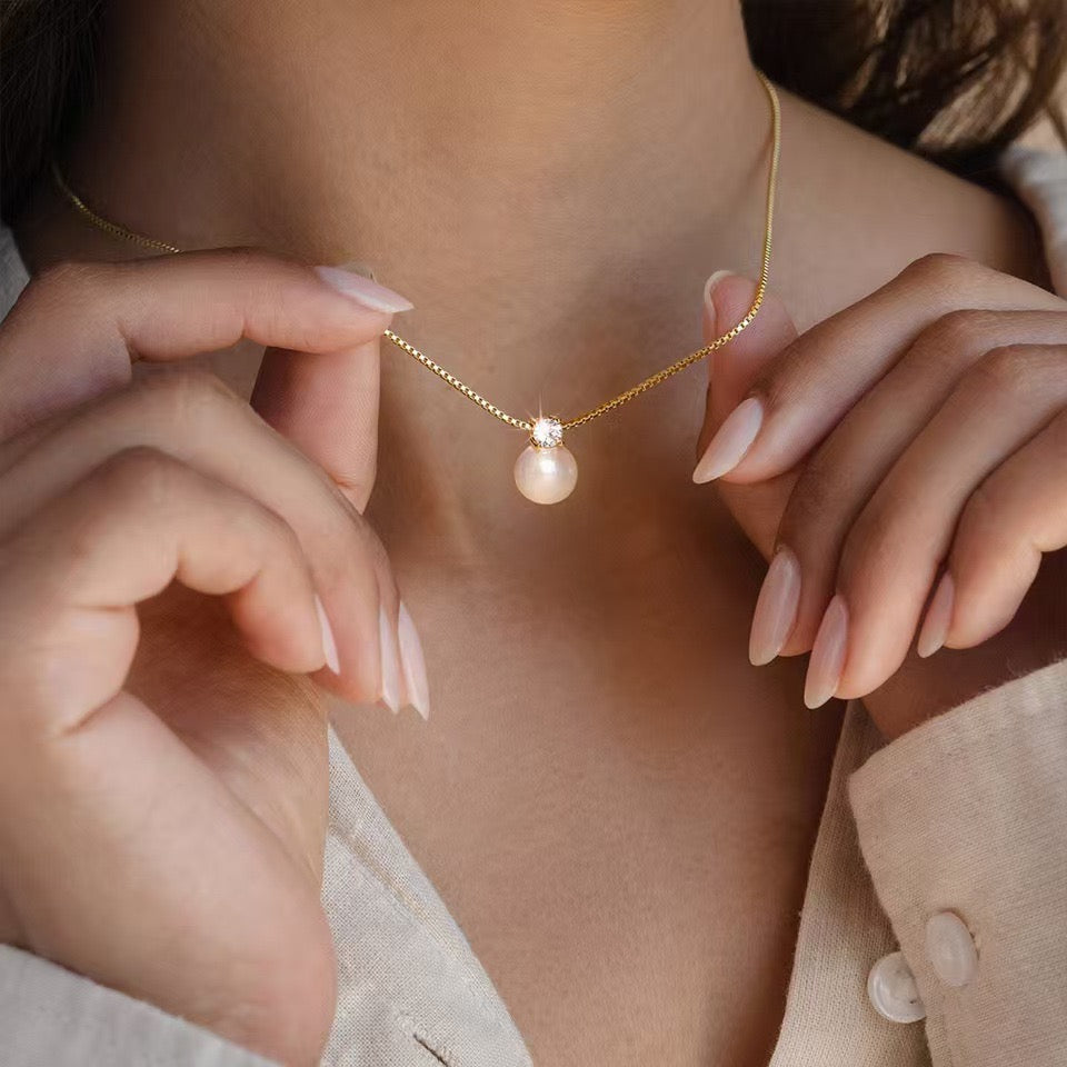 PERLA NECKLACE