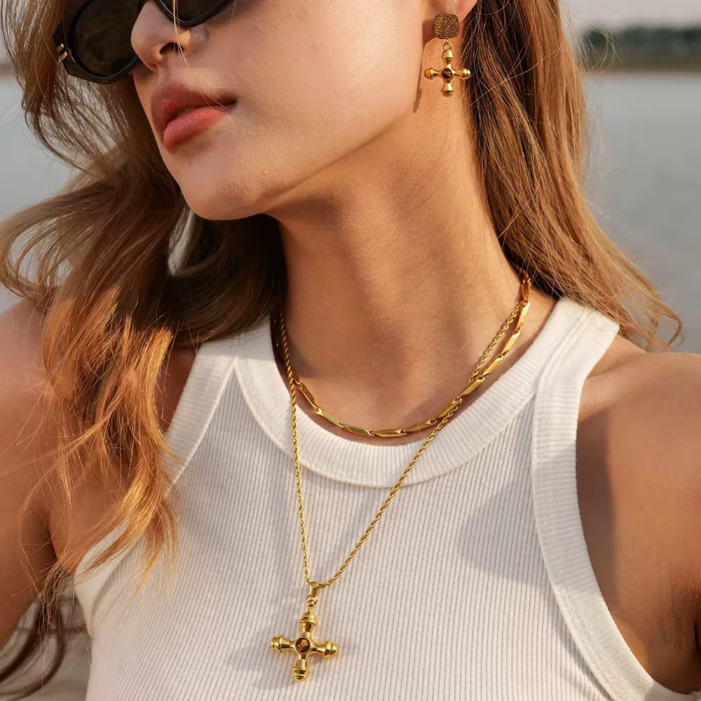 CROSS NECKLACE