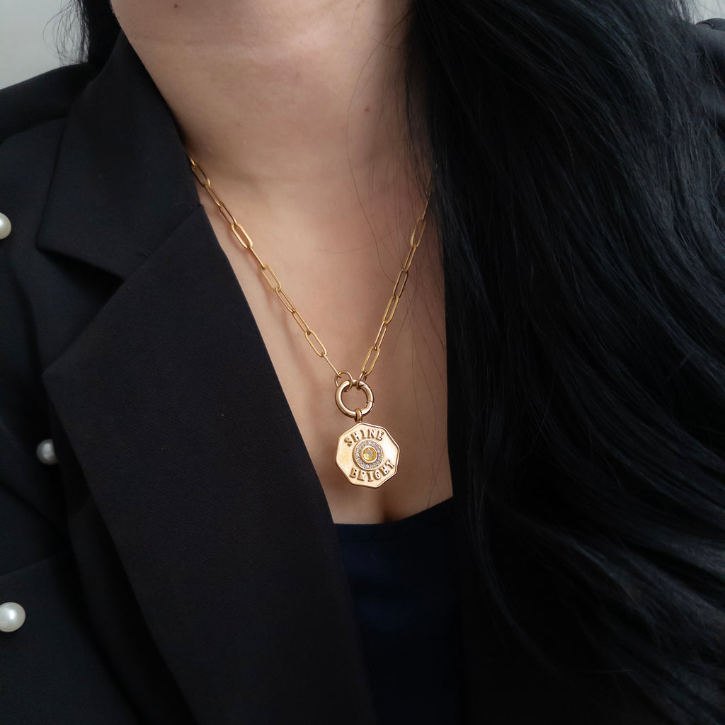 SHINE & BRIGHT CHARM