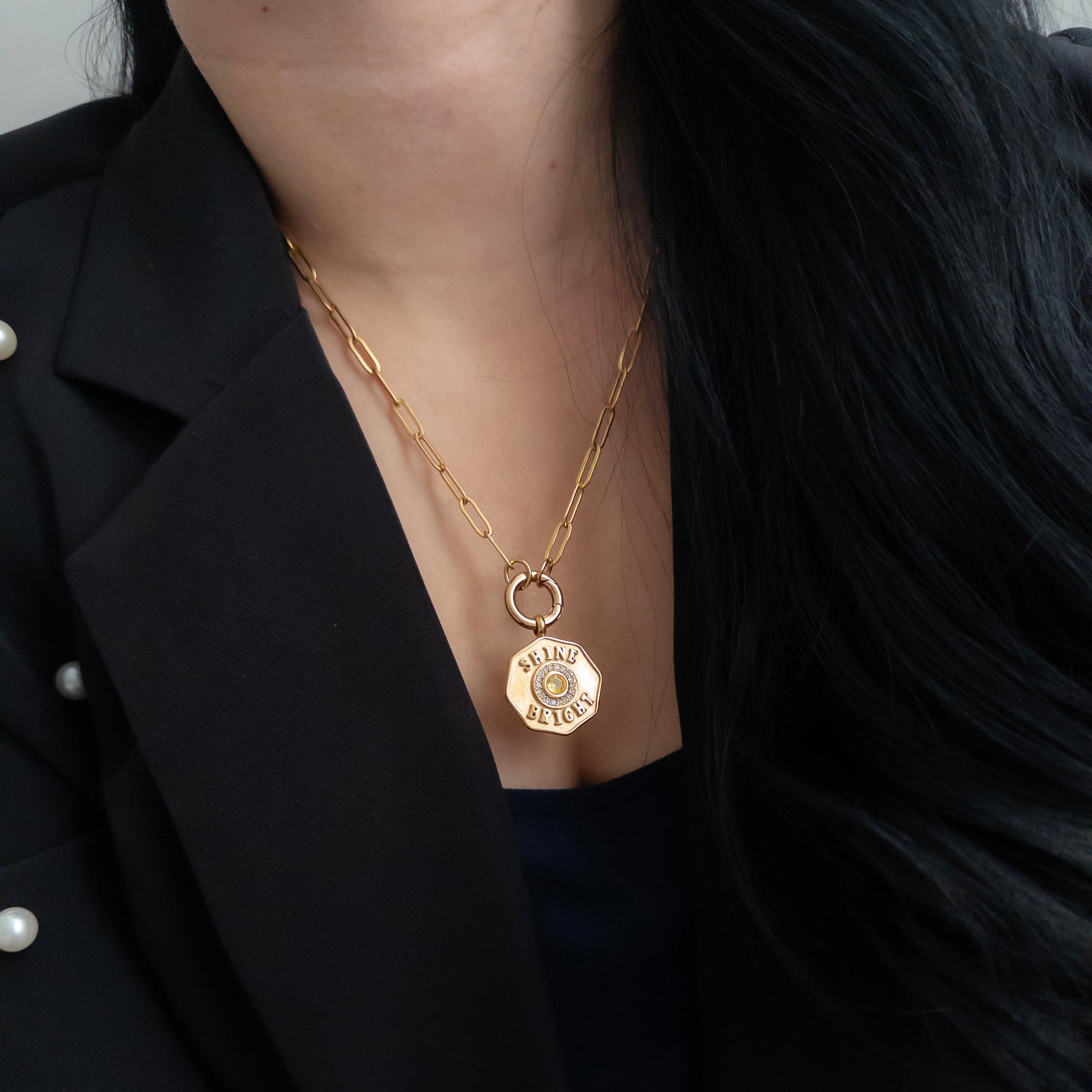 SHINE & BRIGHT CHARM