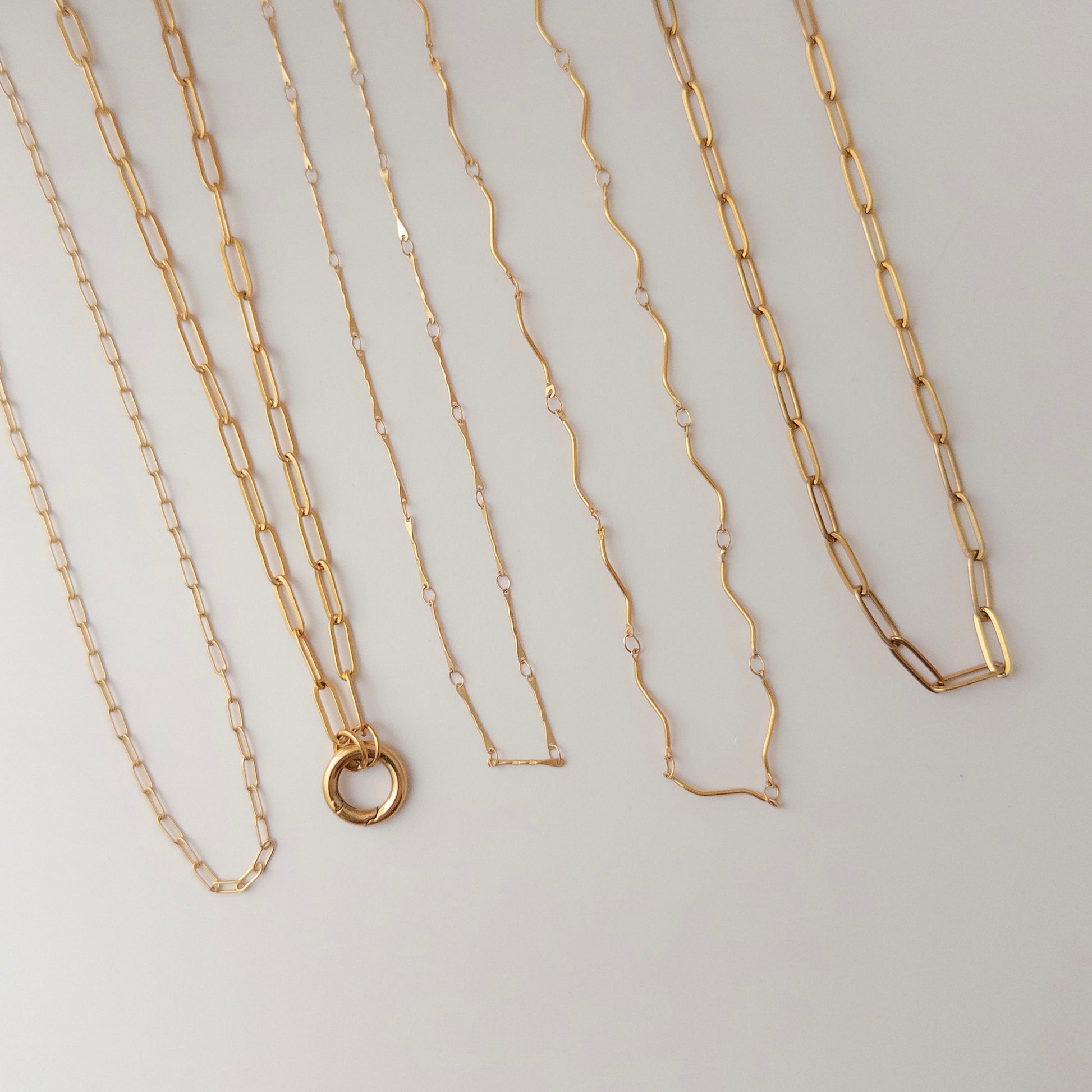 CHAINS (NOT INCLUDE CHARMS)