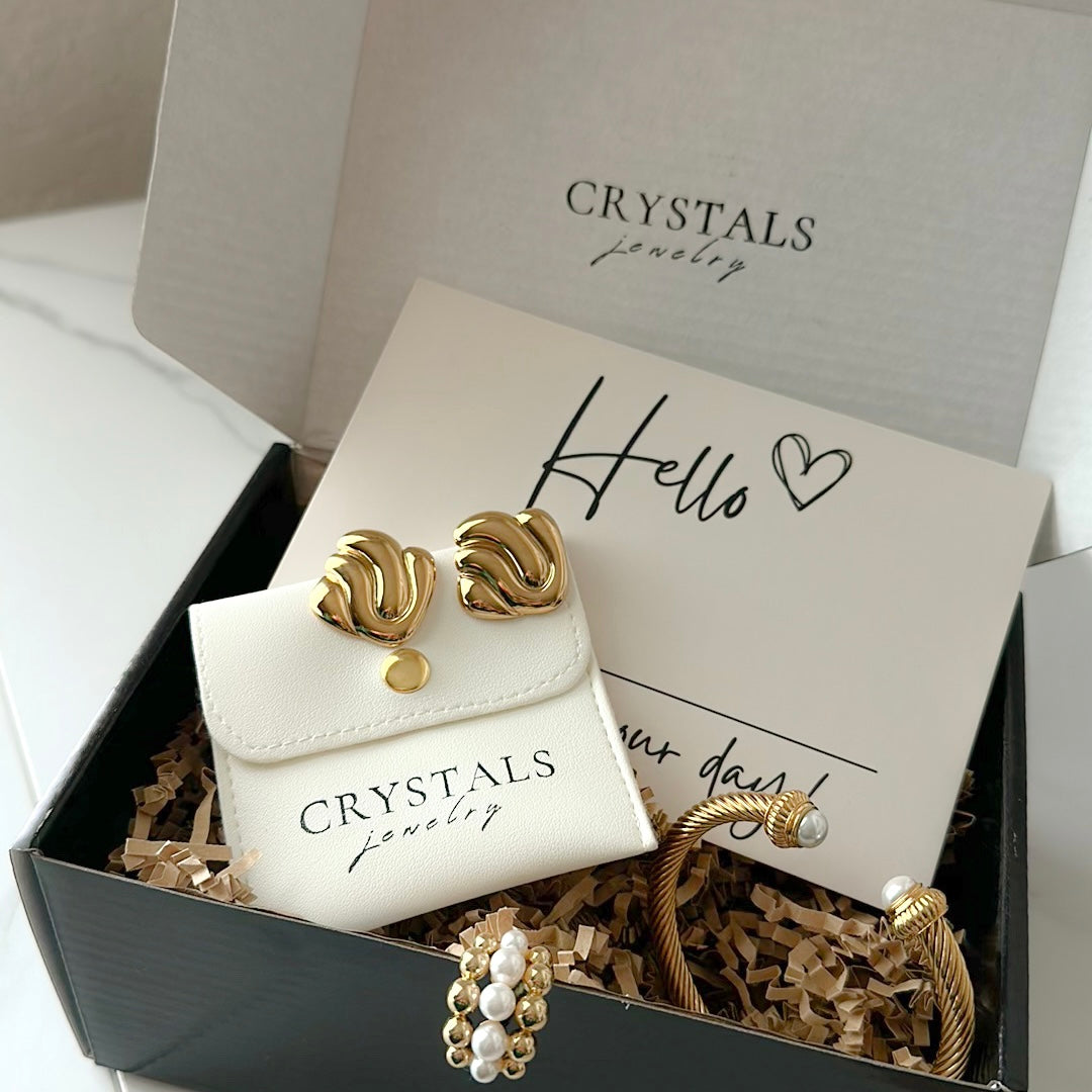 MISTERY JEWELRY BOX – 4 Chic Surprises