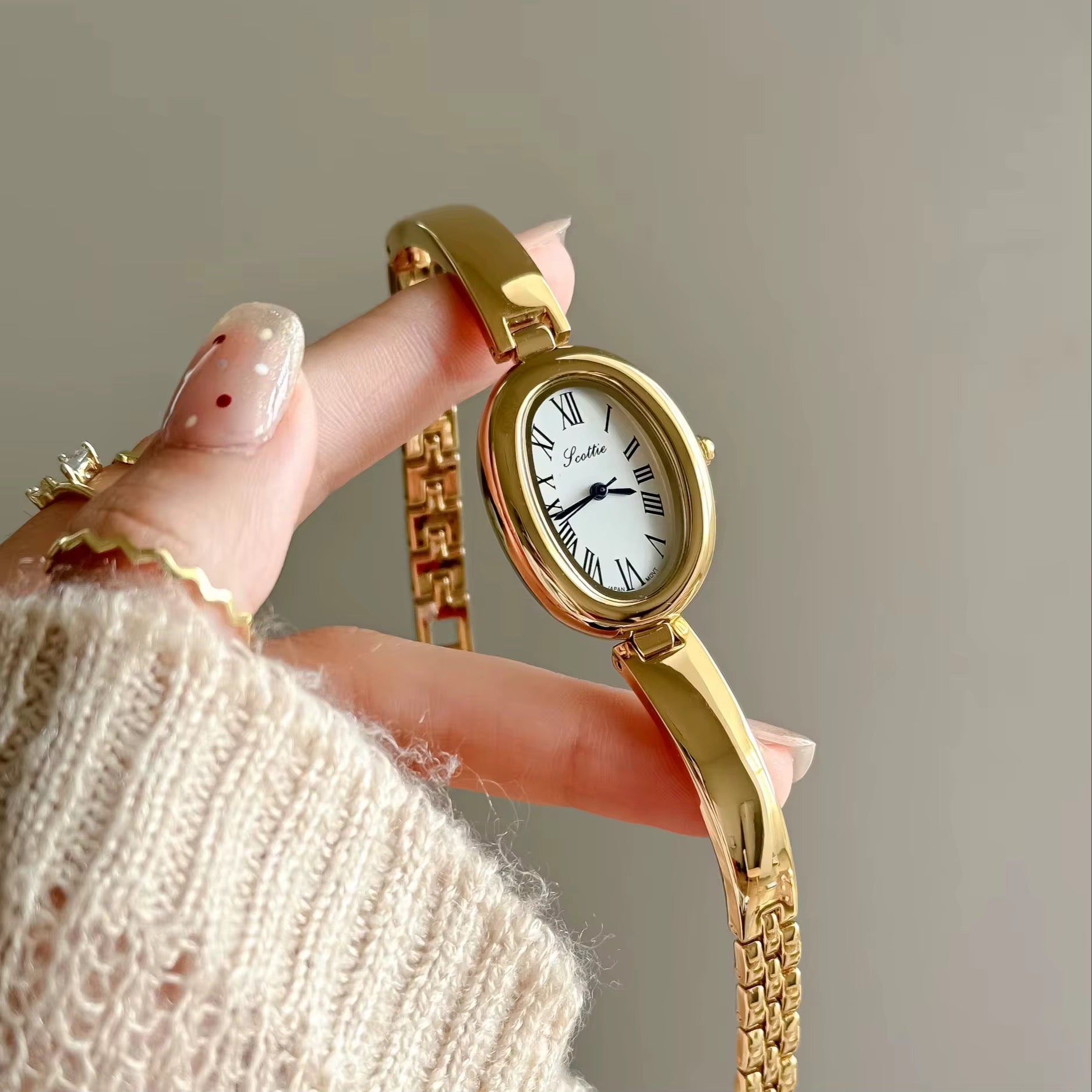 VINTAGE WATCH [ 𝑷𝒓𝒆-𝒐𝒓𝒅𝒆𝒓 ]