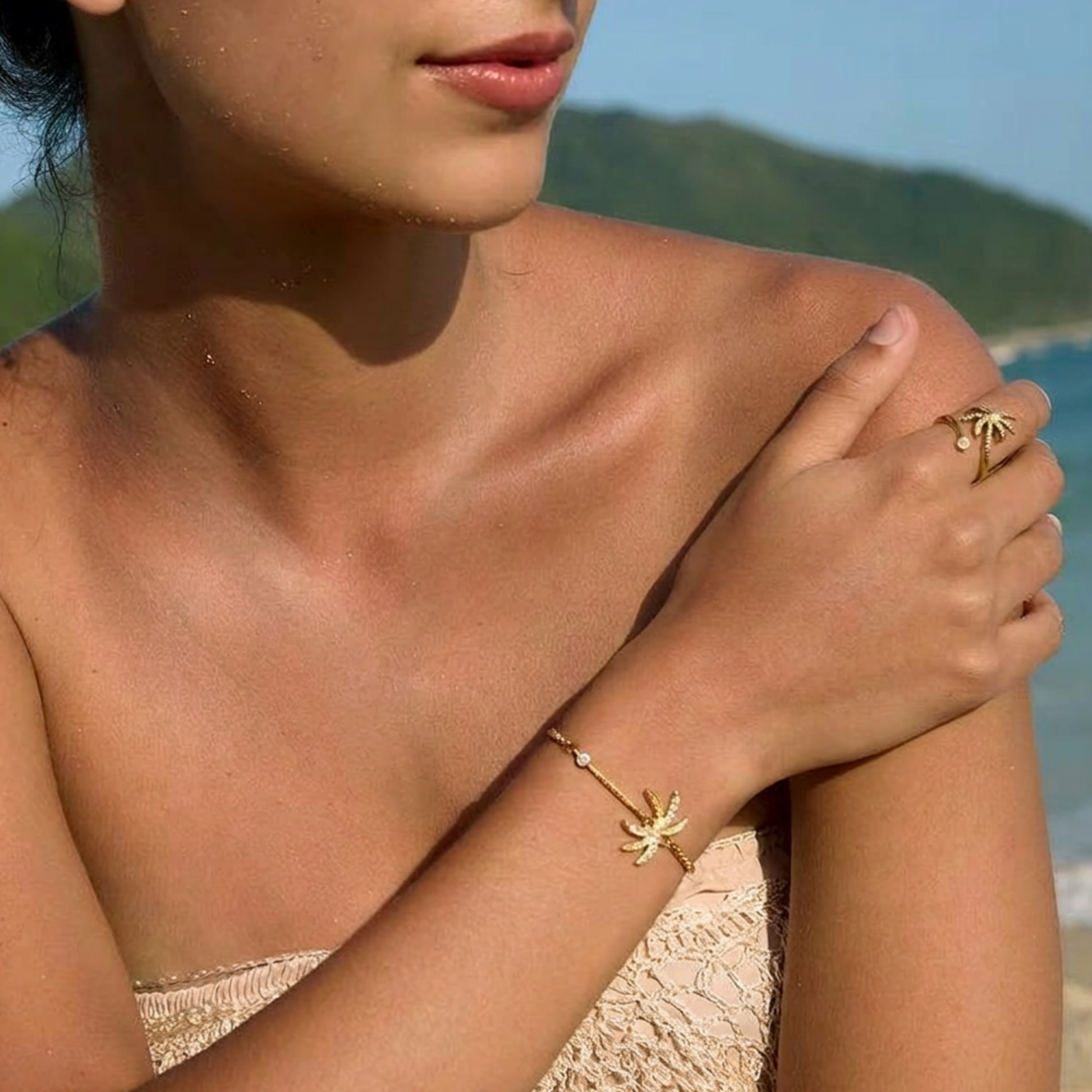 PALM BRACELET