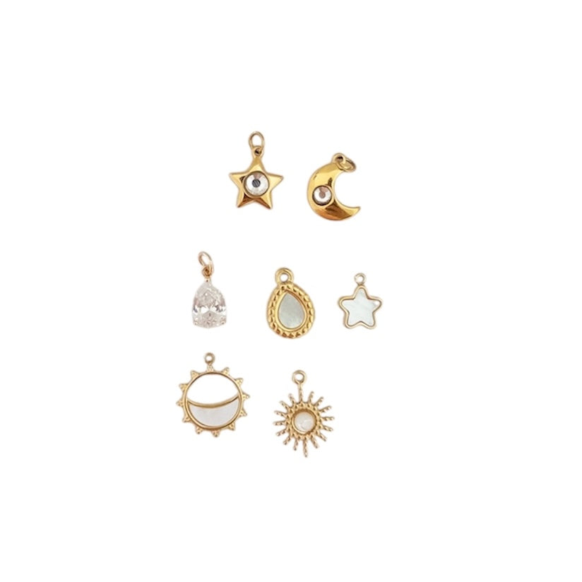 CHARMS WHITE