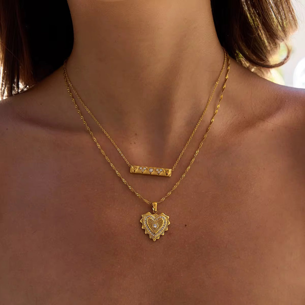 CORAZÓN NECKLACE
