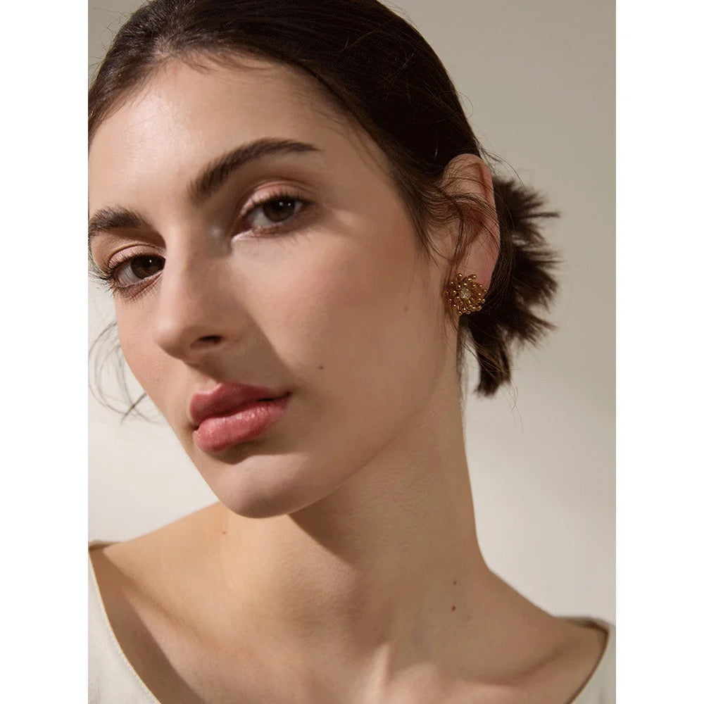 FLOWER SET EARRINGS & NECKLACE