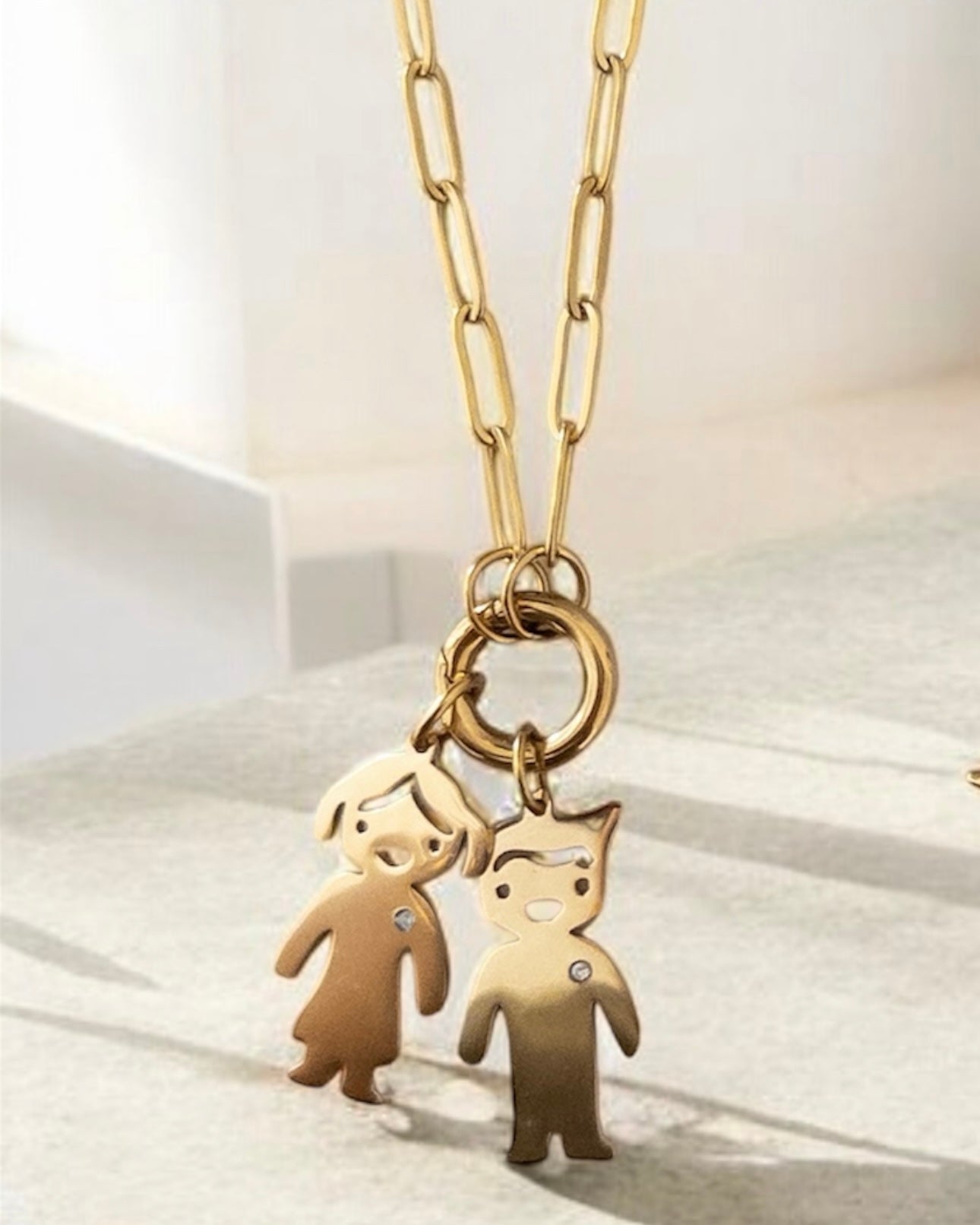 CHAINS