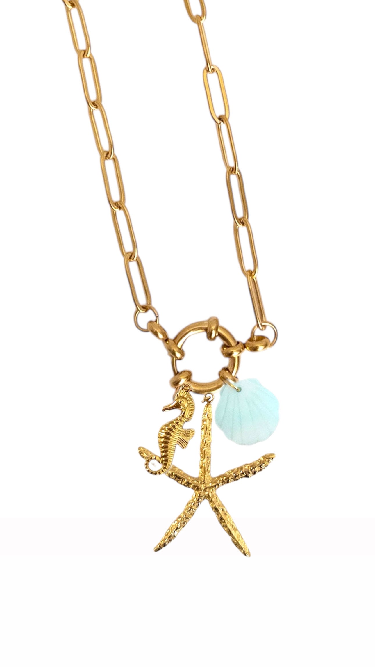 BEACH CHARM