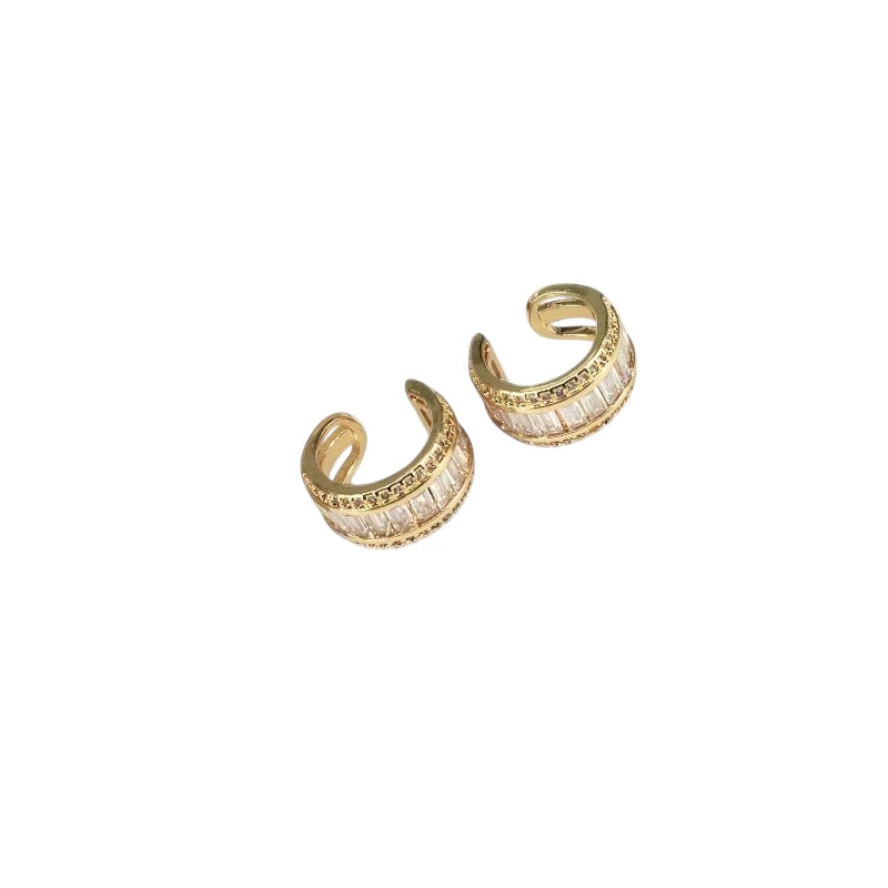 EAR CUFF